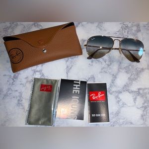 Ray bans sunglasses, aviator style